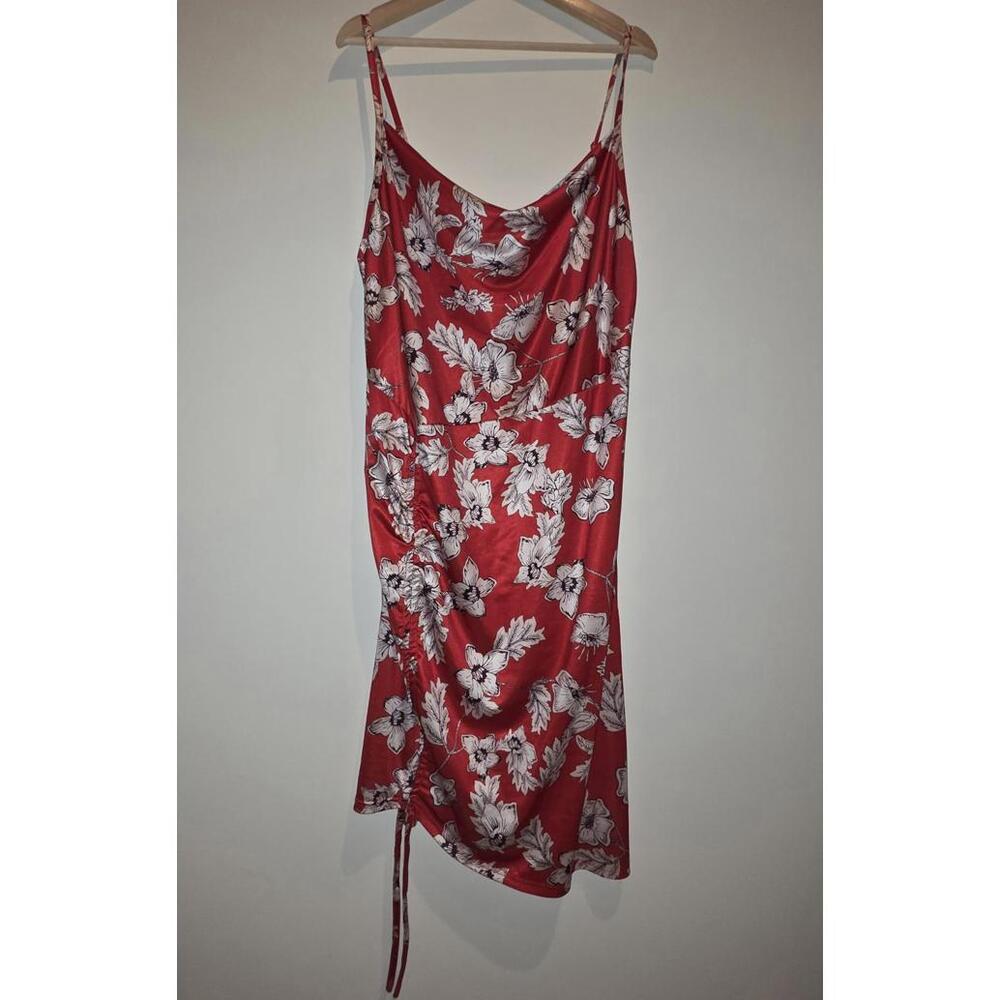 NWOT Glamaker Red Floral Slip Dress Sz XXL